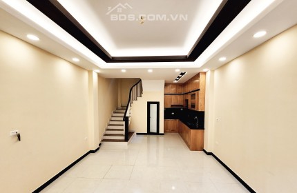 Bán nhà nguyên căn 47,2m2 x 4T tại số 66C ngõ 71/3 Phương Canh, Hanoi